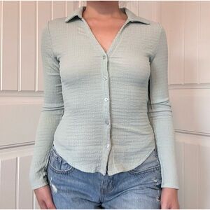 NWT Women's Light Blue Button-Up Top